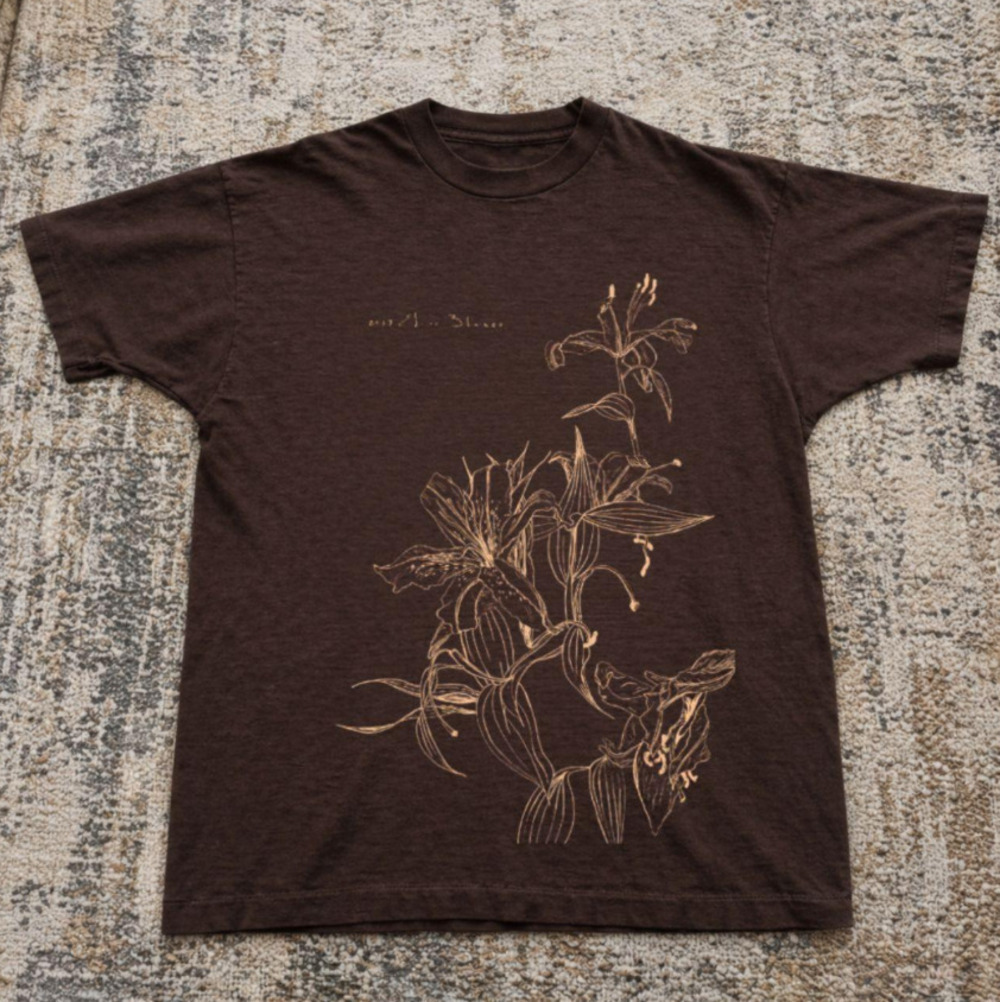 Lily Flower Brown Graphic Tee